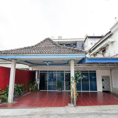 Oyo 2876 Hotel Idayu Palembang Zewnętrze zdjęcie