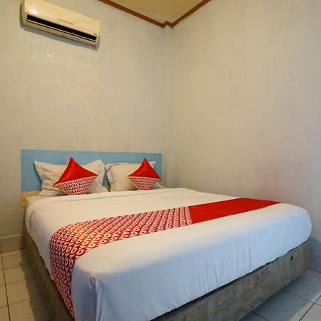 Oyo 2876 Hotel Idayu Palembang Zewnętrze zdjęcie