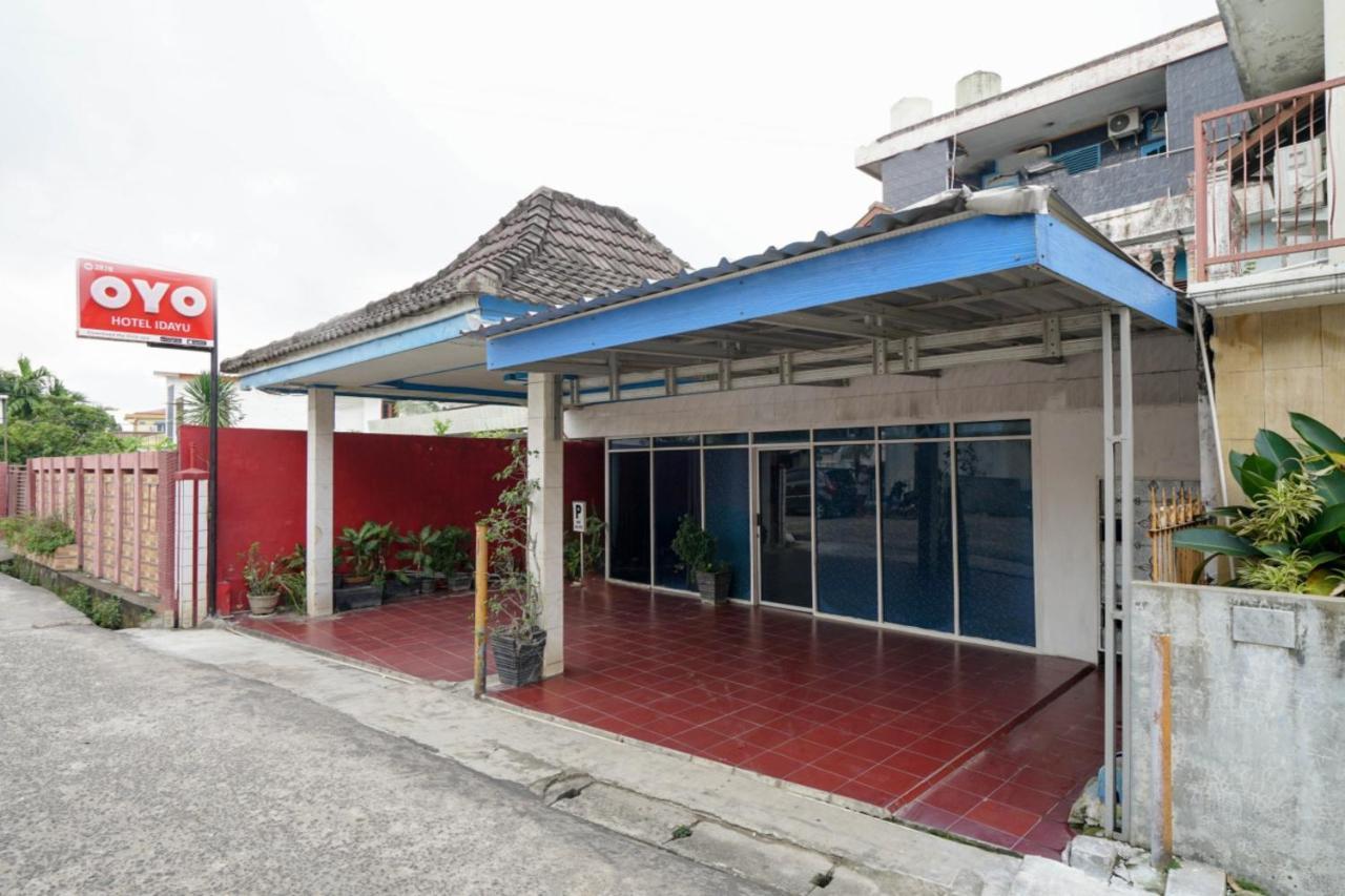 Oyo 2876 Hotel Idayu Palembang Zewnętrze zdjęcie