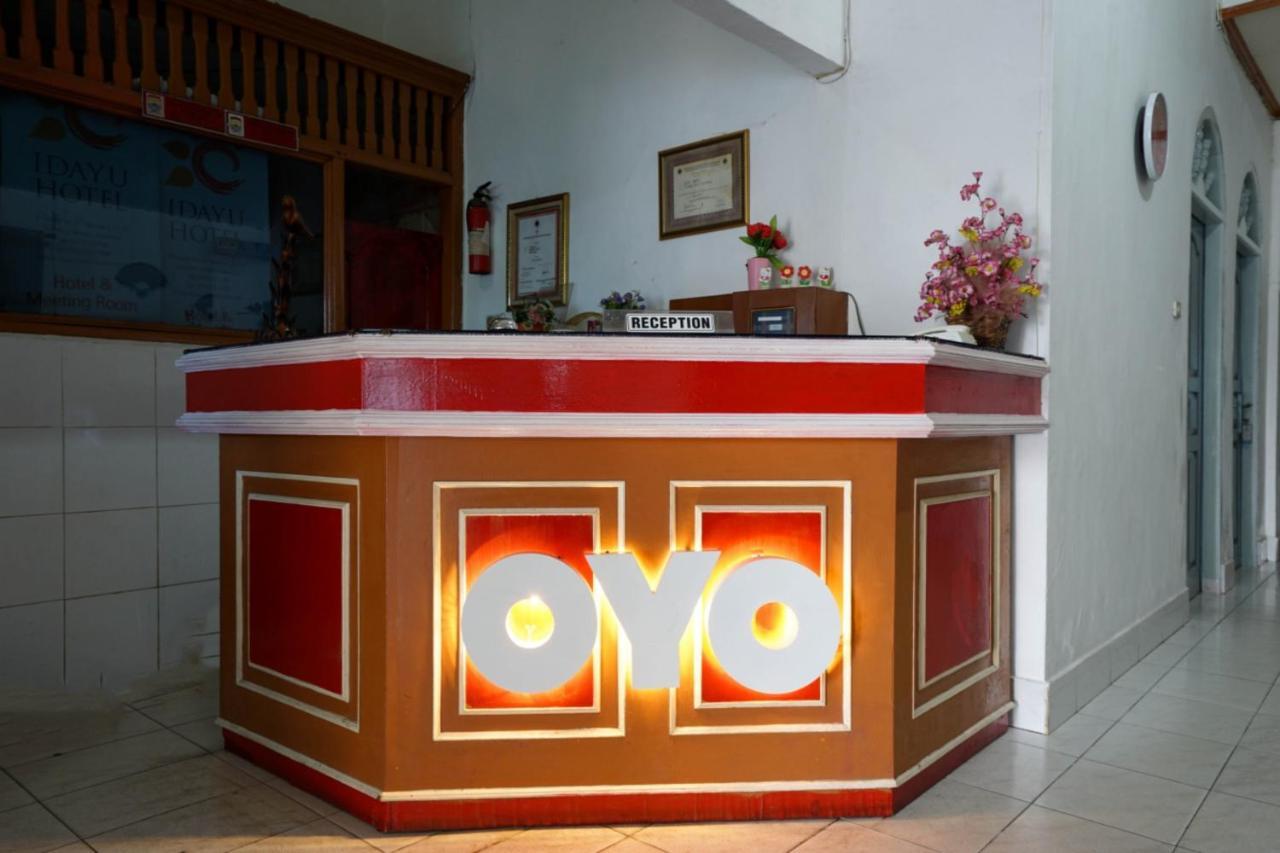 Oyo 2876 Hotel Idayu Palembang Zewnętrze zdjęcie