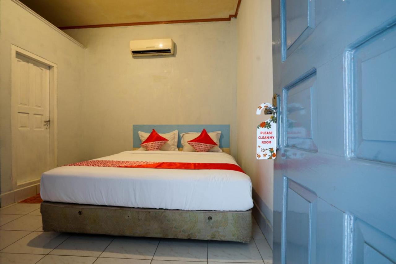Oyo 2876 Hotel Idayu Palembang Zewnętrze zdjęcie