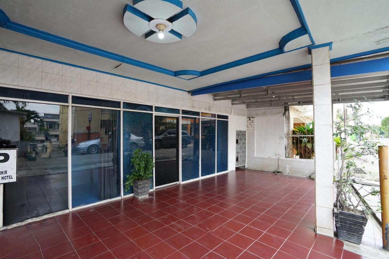 Oyo 2876 Hotel Idayu Palembang Zewnętrze zdjęcie